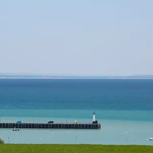 3* Guest house La Métairie Du Vauhariot: Seaside With Mont Saint-michel View